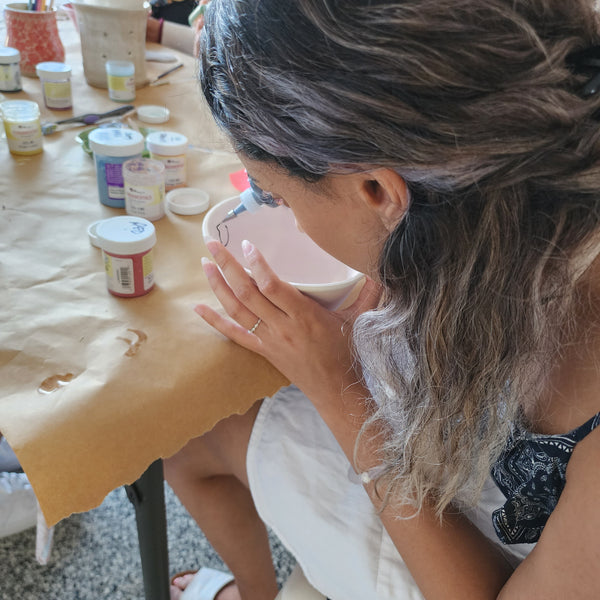 DECORATE YOUR OWN POTTERY (PARTY FOR GROUPS)