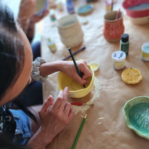 DECORATE YOUR OWN POTTERY (PARTY FOR GROUPS)